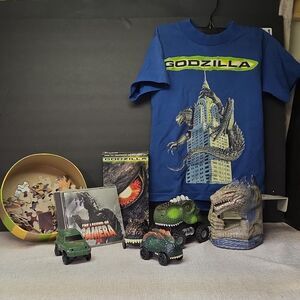 American Godzilla movie bundle cars, t-shirt, puzzle, movie